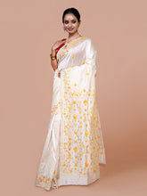 Laa Calcutta Off White & Yellow silk blend embroidered kantha work saree for women