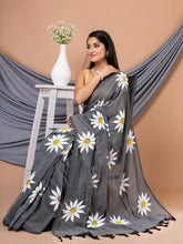 Laa Calcutta Grey & White Pure cotton Sunflower design Handloom Saree