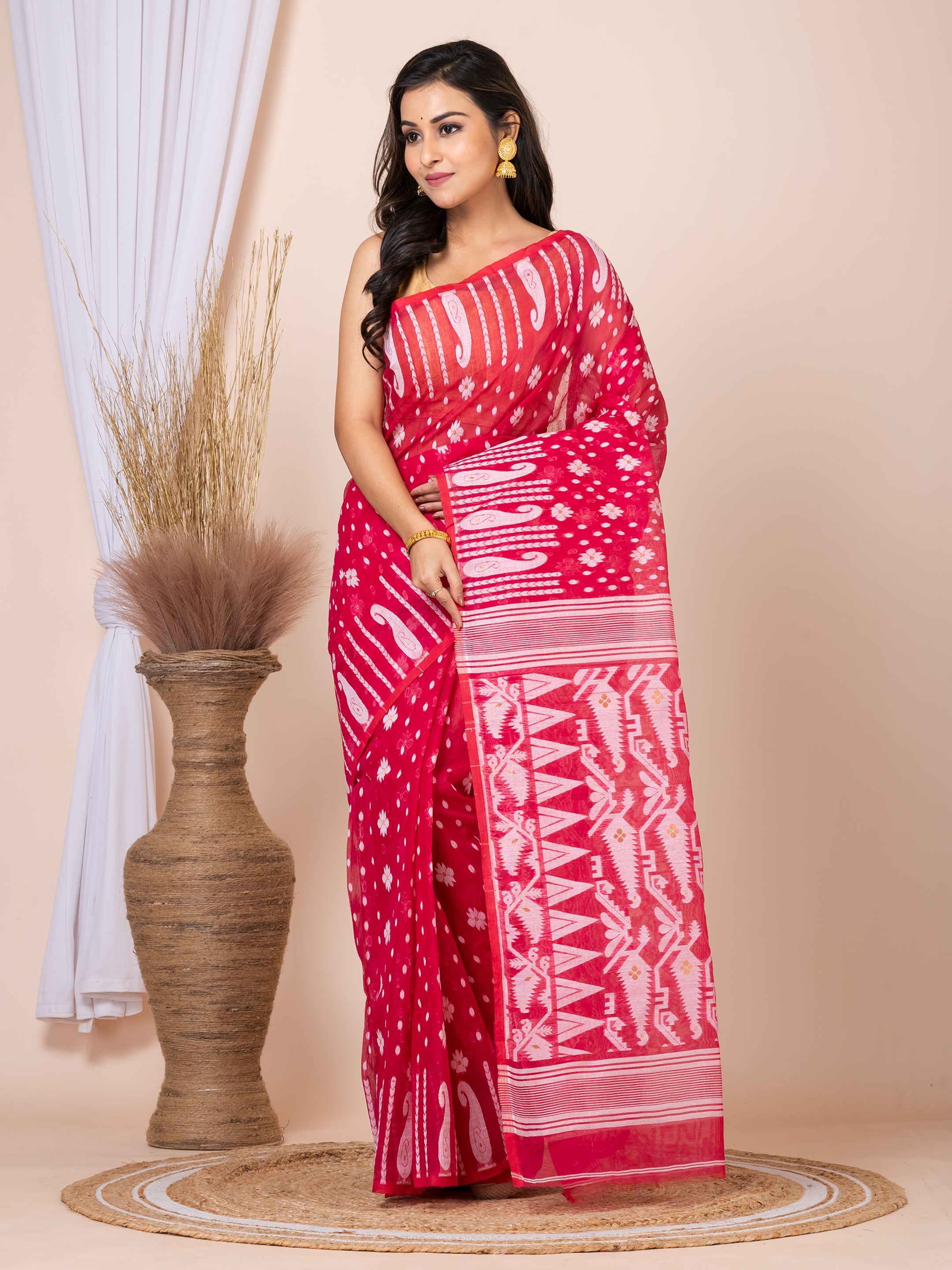 Laa Calcutta Pink & White Woven jamdani saree