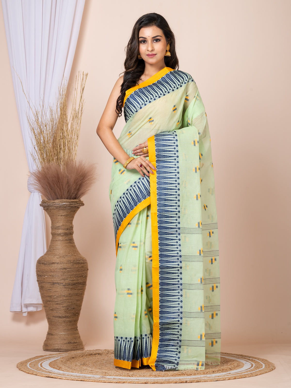 Laa Calcutta Green & Navy Blue women pure cotton Taant saree