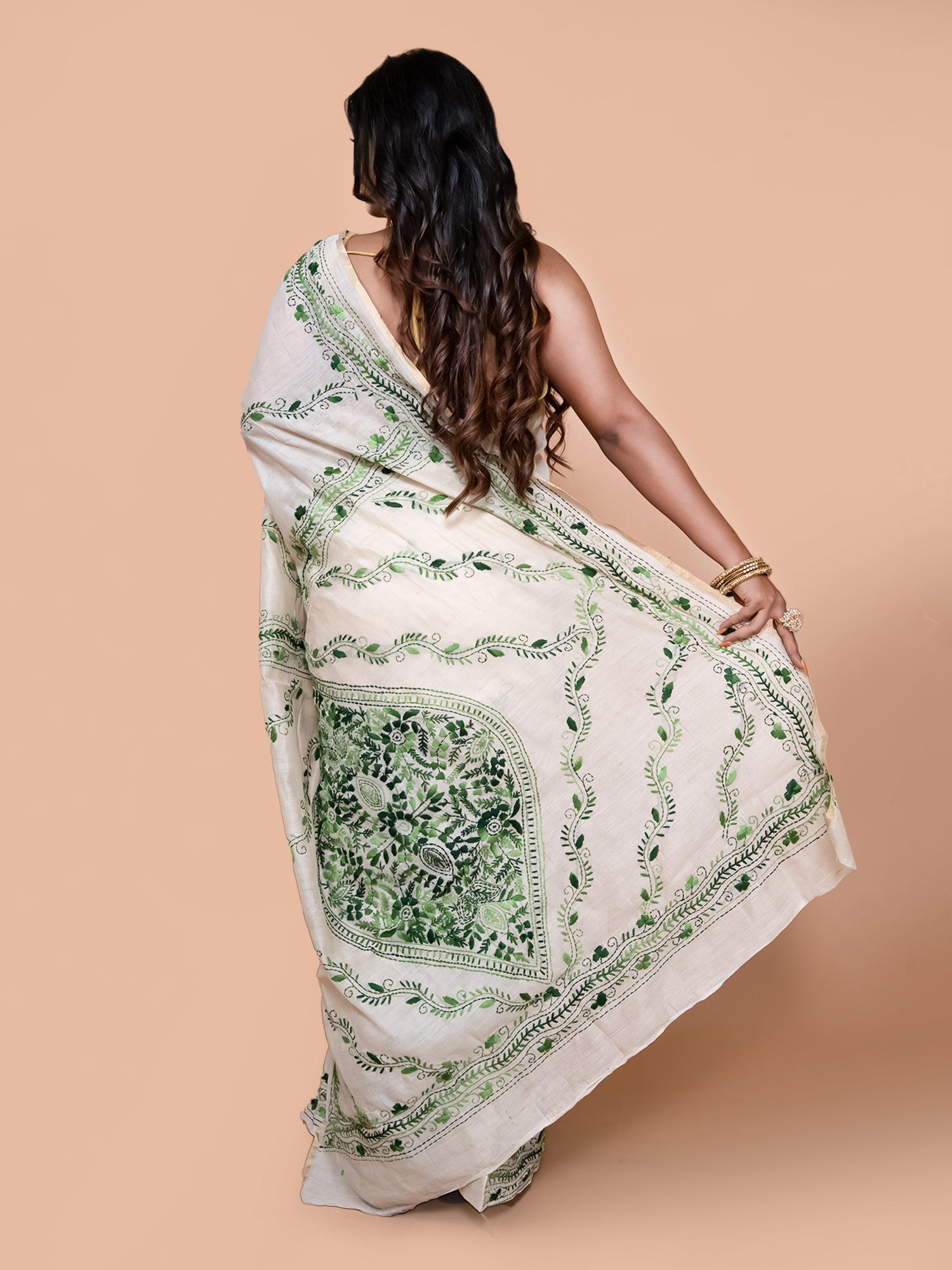 Laa Calcutta White & Green Chanderi silk hand woven embroidered kantha stitch saree for women