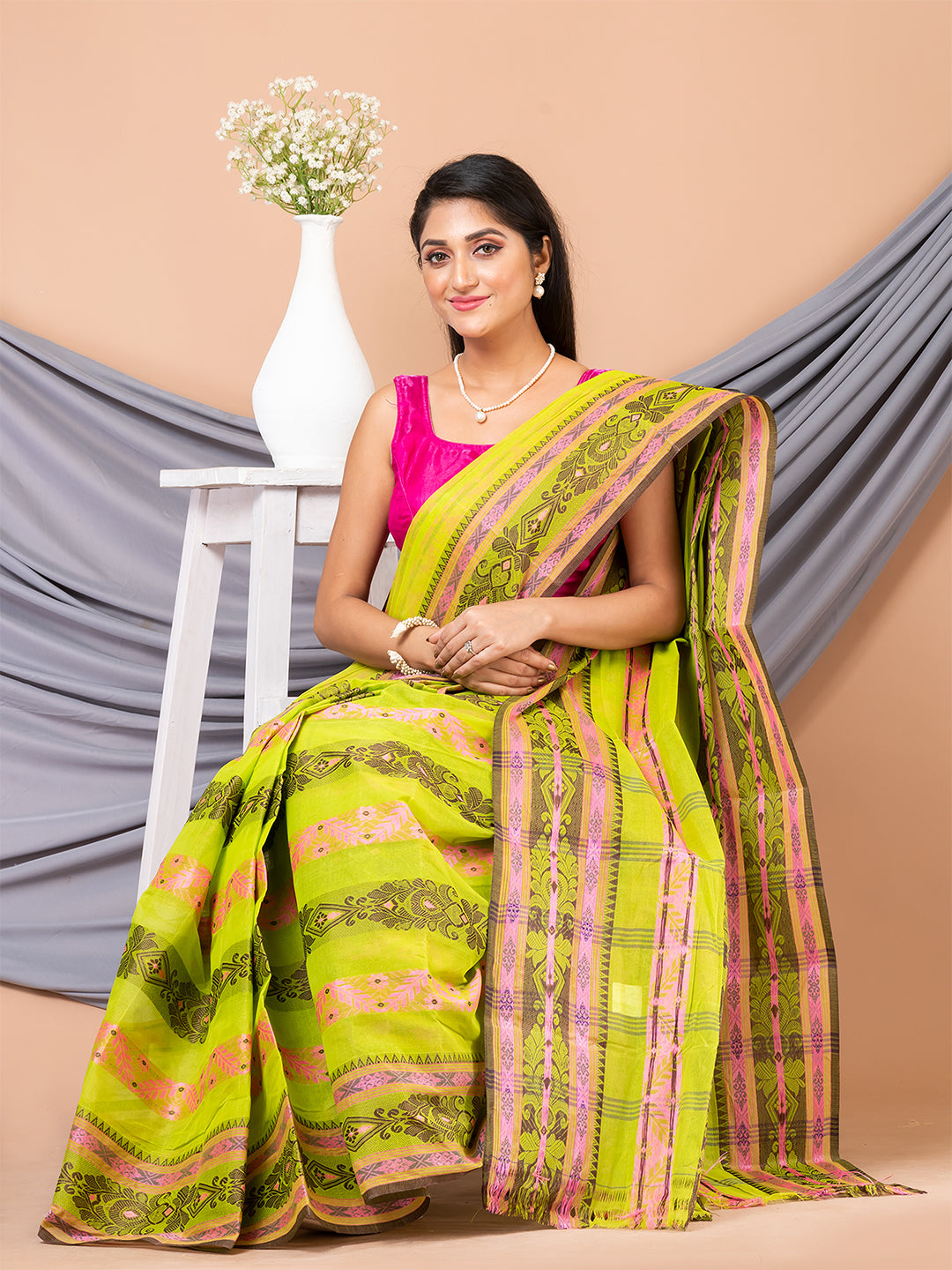 Laa Calcutta Green & Multi pure cotton Taant saree