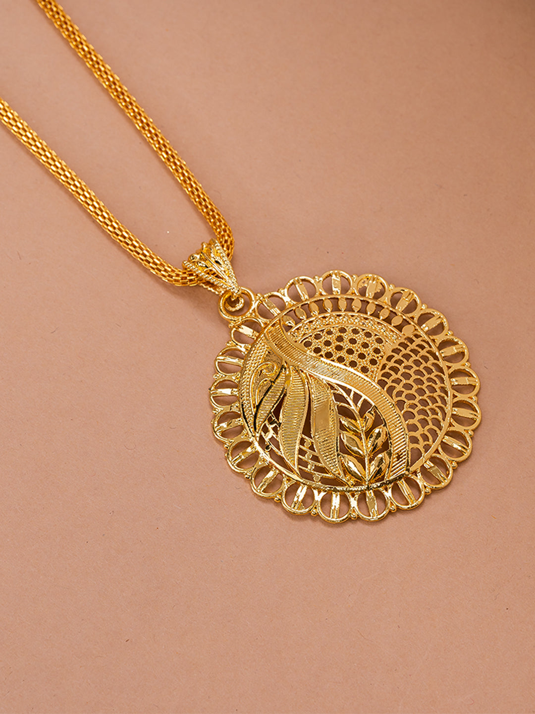 Golden chain with pendant