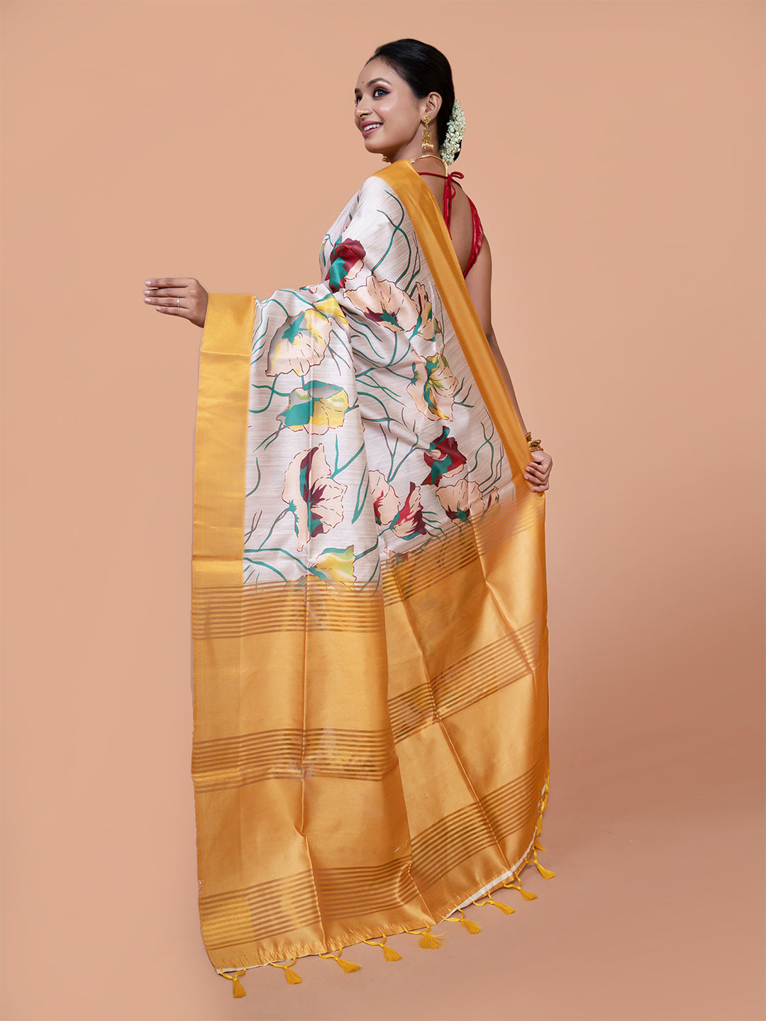 Laa Calcutta White & Pink cotton blend handloom saree for women