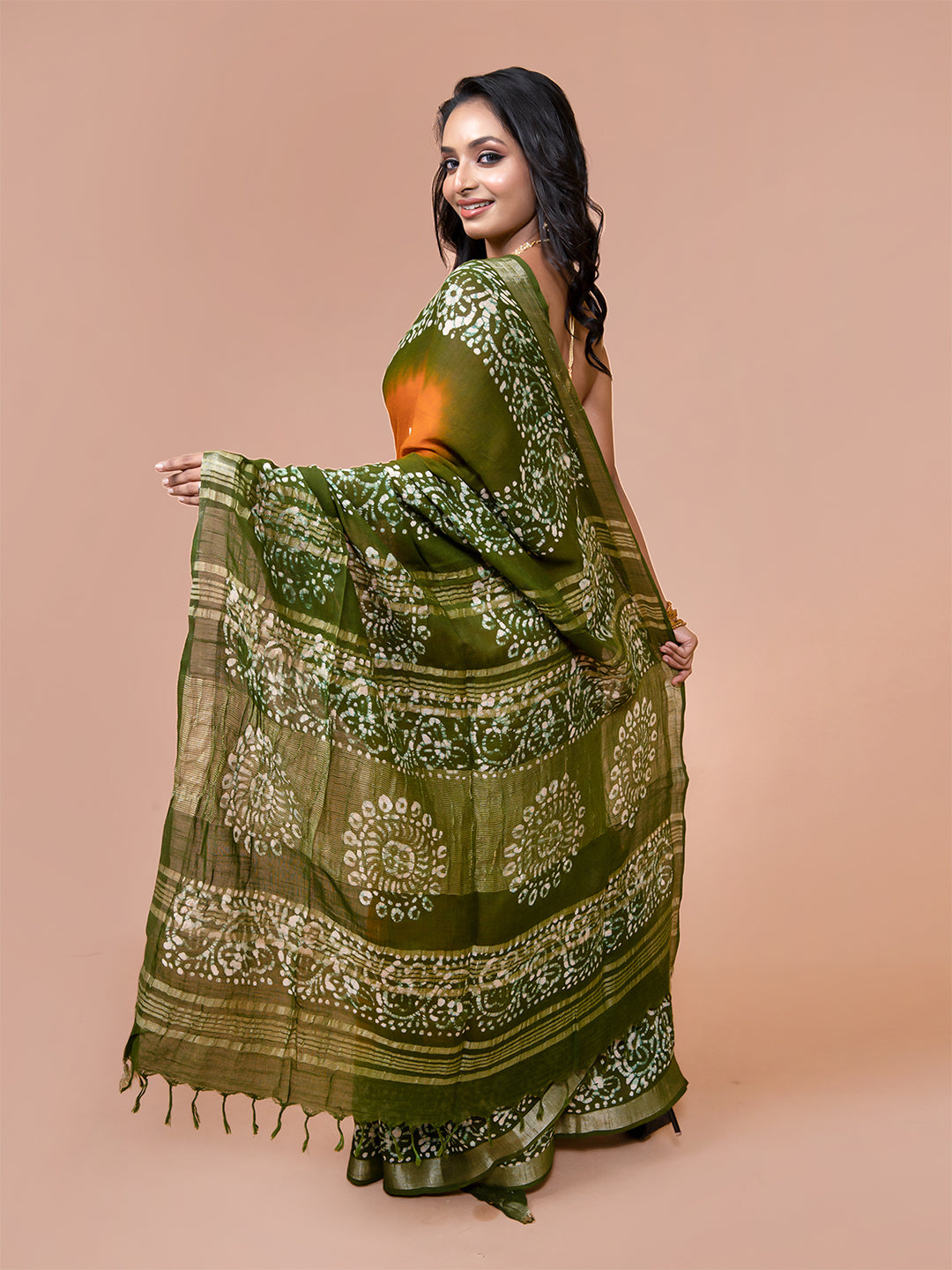 Laa Calcutta Yellow & Green batik linen saree for women