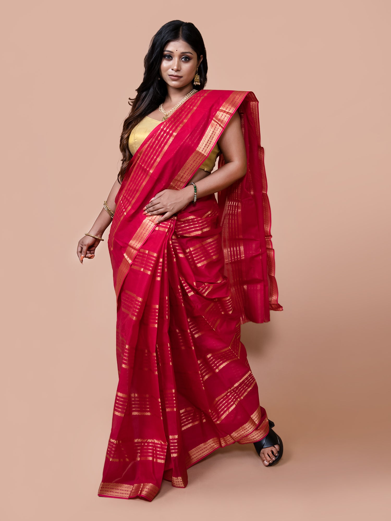 Laa Calcutaa Pink & Gold pure cotton taant saree for women