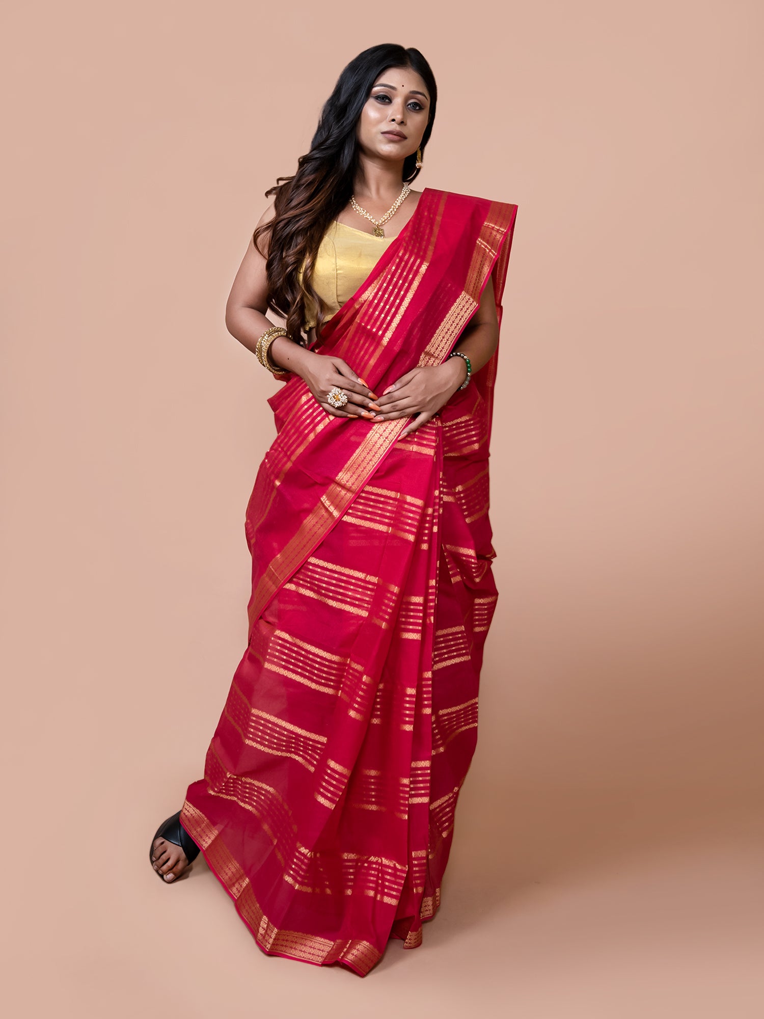 Laa Calcutaa Pink & Gold pure cotton taant saree for women