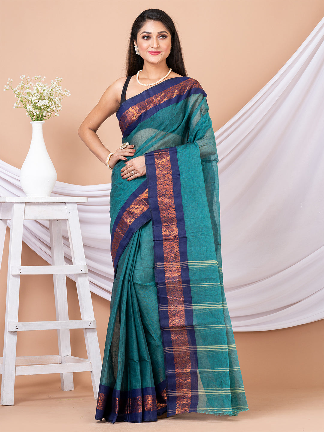 Laa Calcutta Deep Green & Navy Blue Bengal Taant