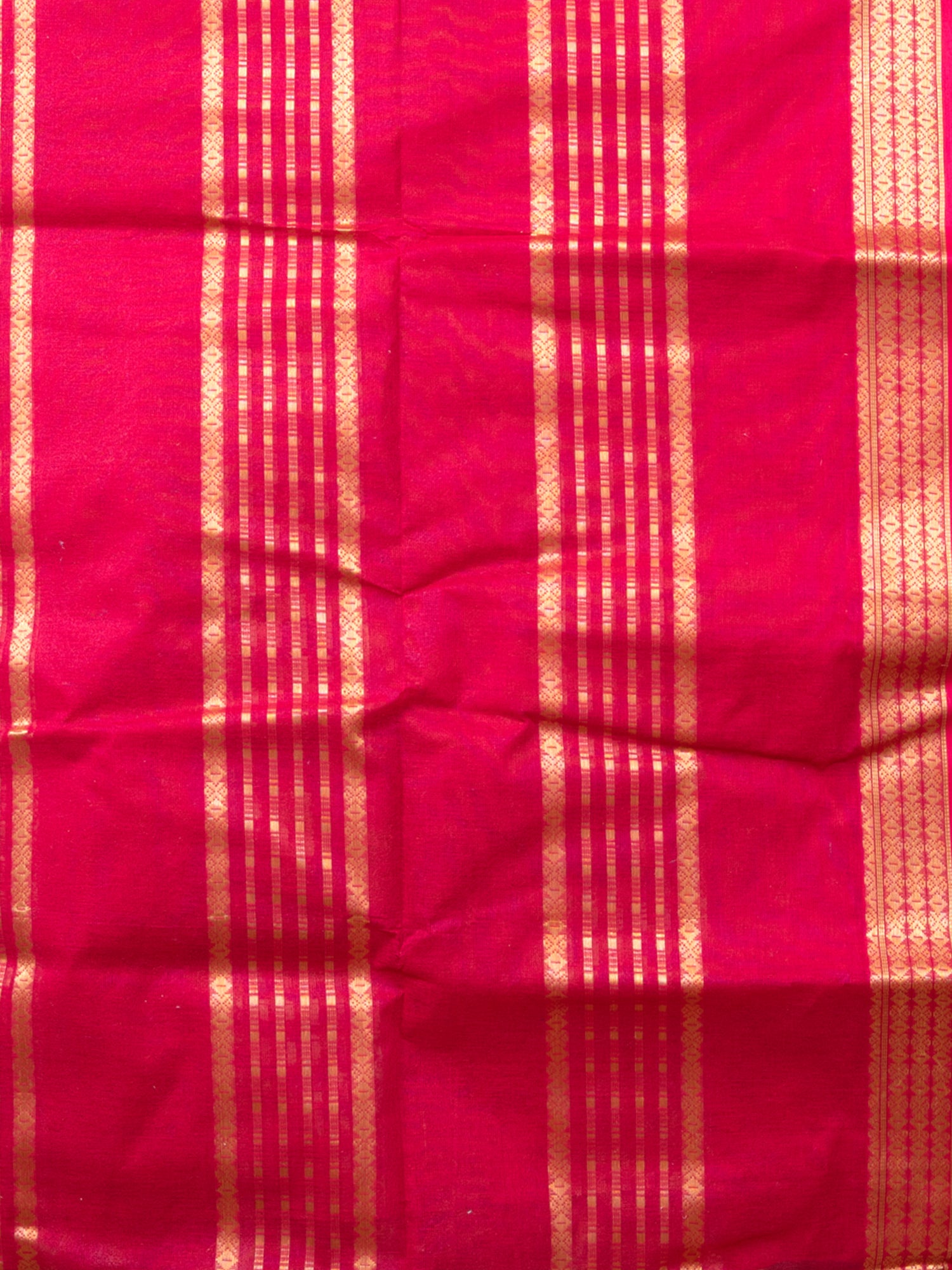 Laa Calcutaa Pink & Gold pure cotton taant saree for women