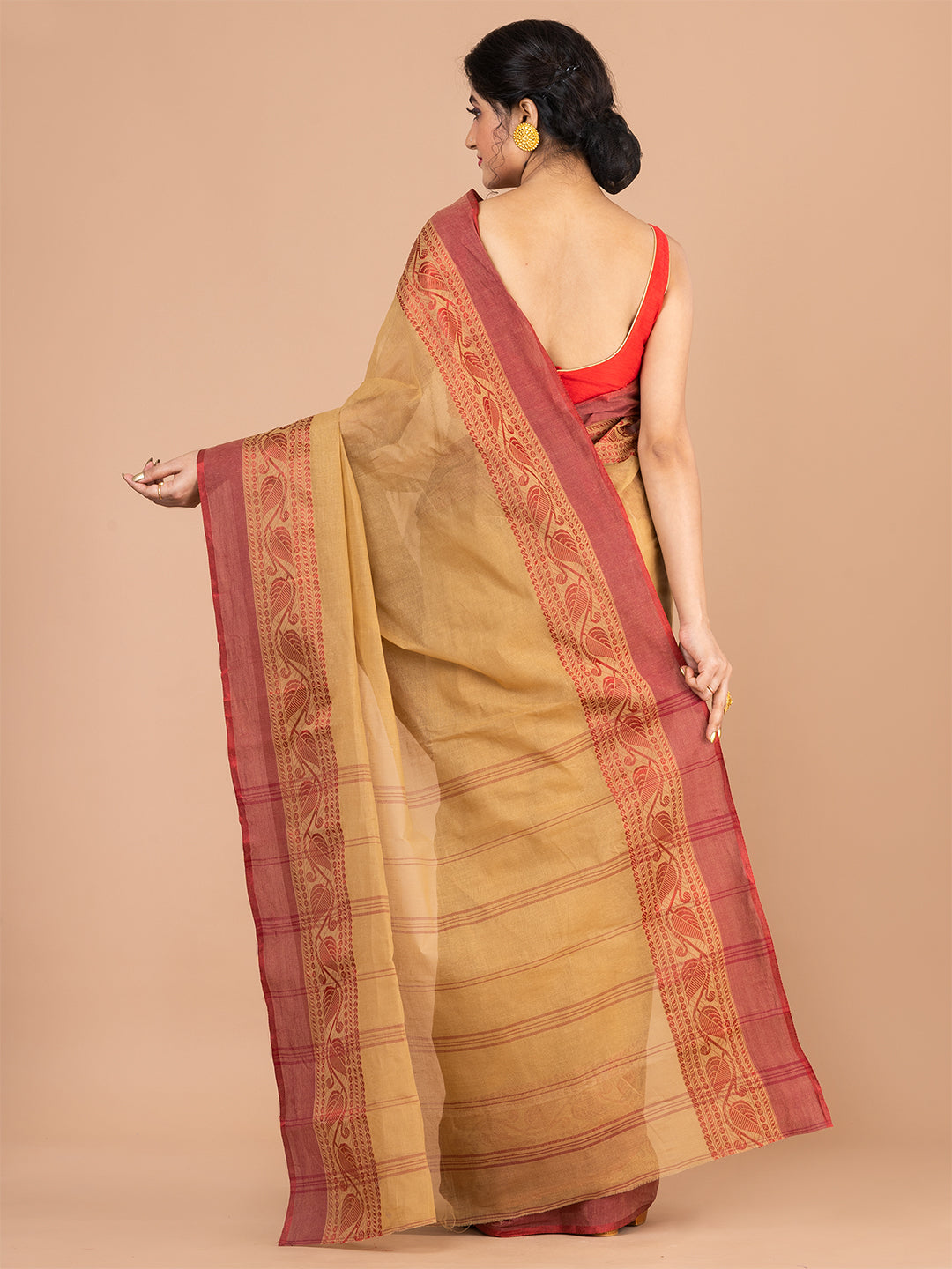 Beige & Maroon pure cotton woven design taant saree