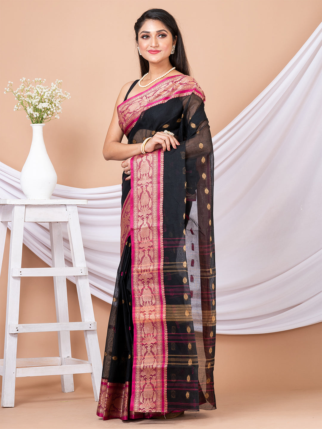 Black & Pink Woven Design pure cotton taant saree