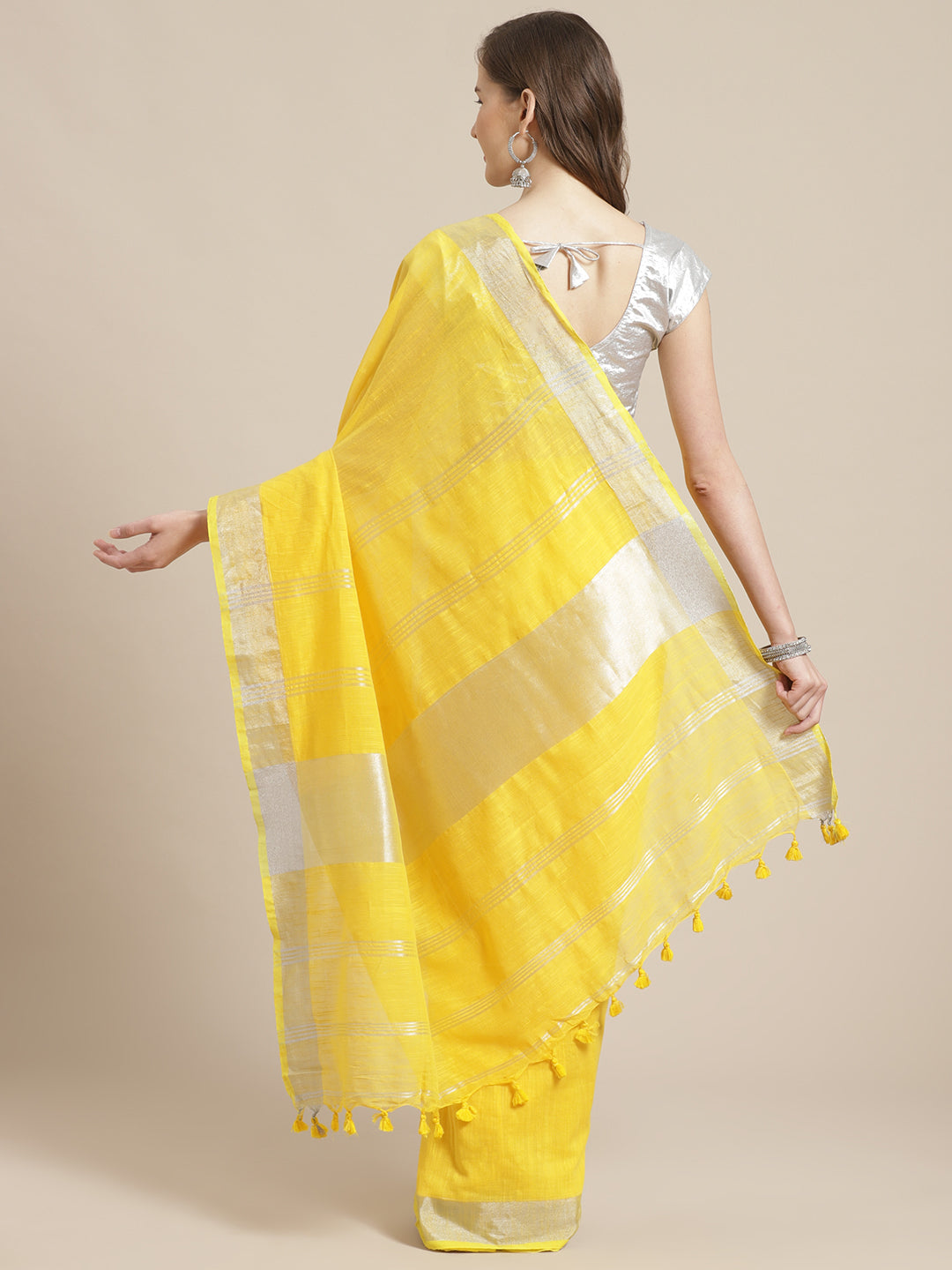 Laa Calcutta Yellow & Silver   Pure cotton Handloom Saree