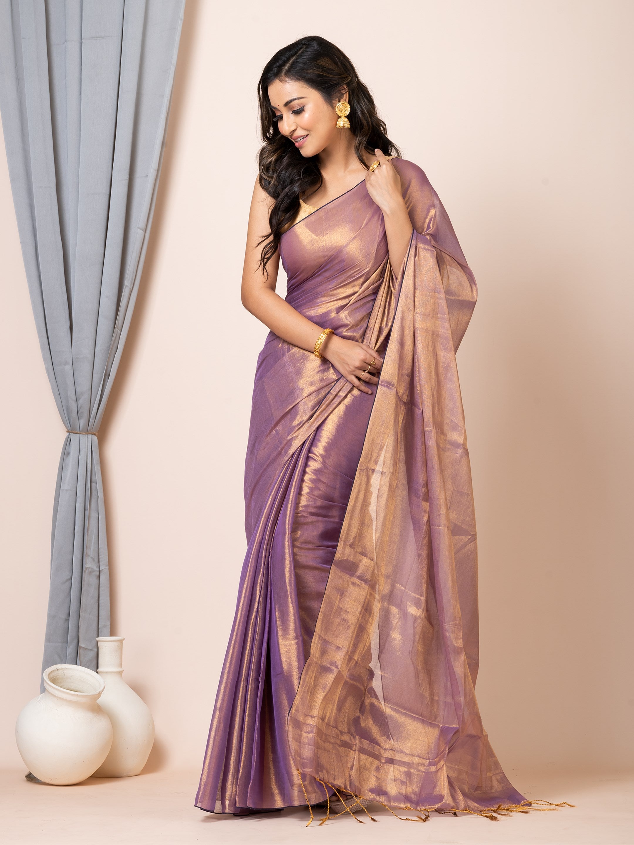 Laa Calcutta Mauve dual tone silk women Tissue saree