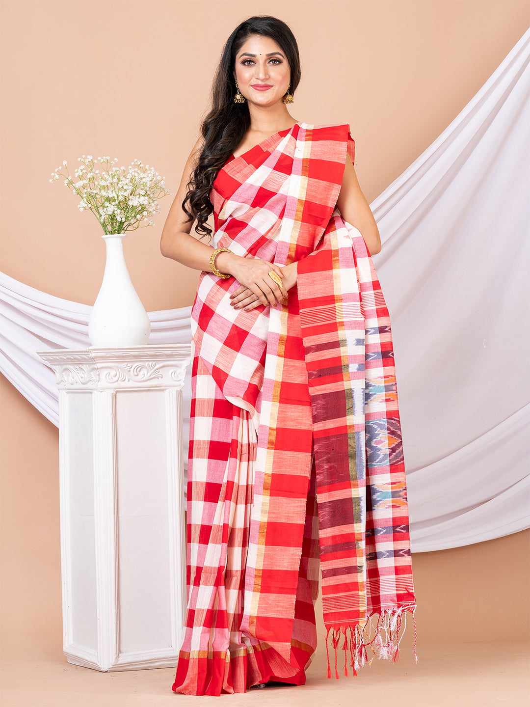 White & Multi Pure cotton printed Handloom Saree