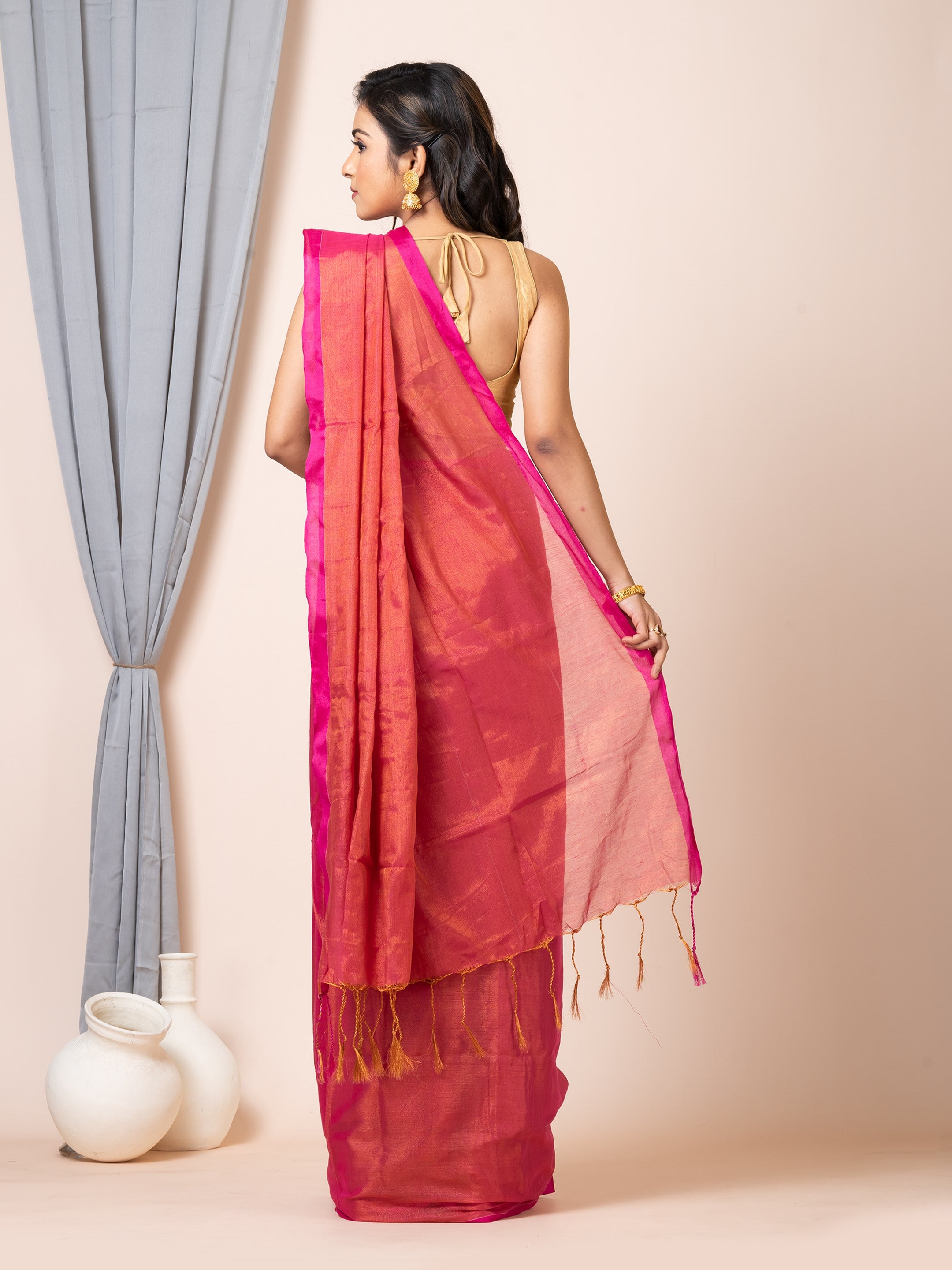 Laa Calcutta Pink silk cotton dual tone solid women handloom saree