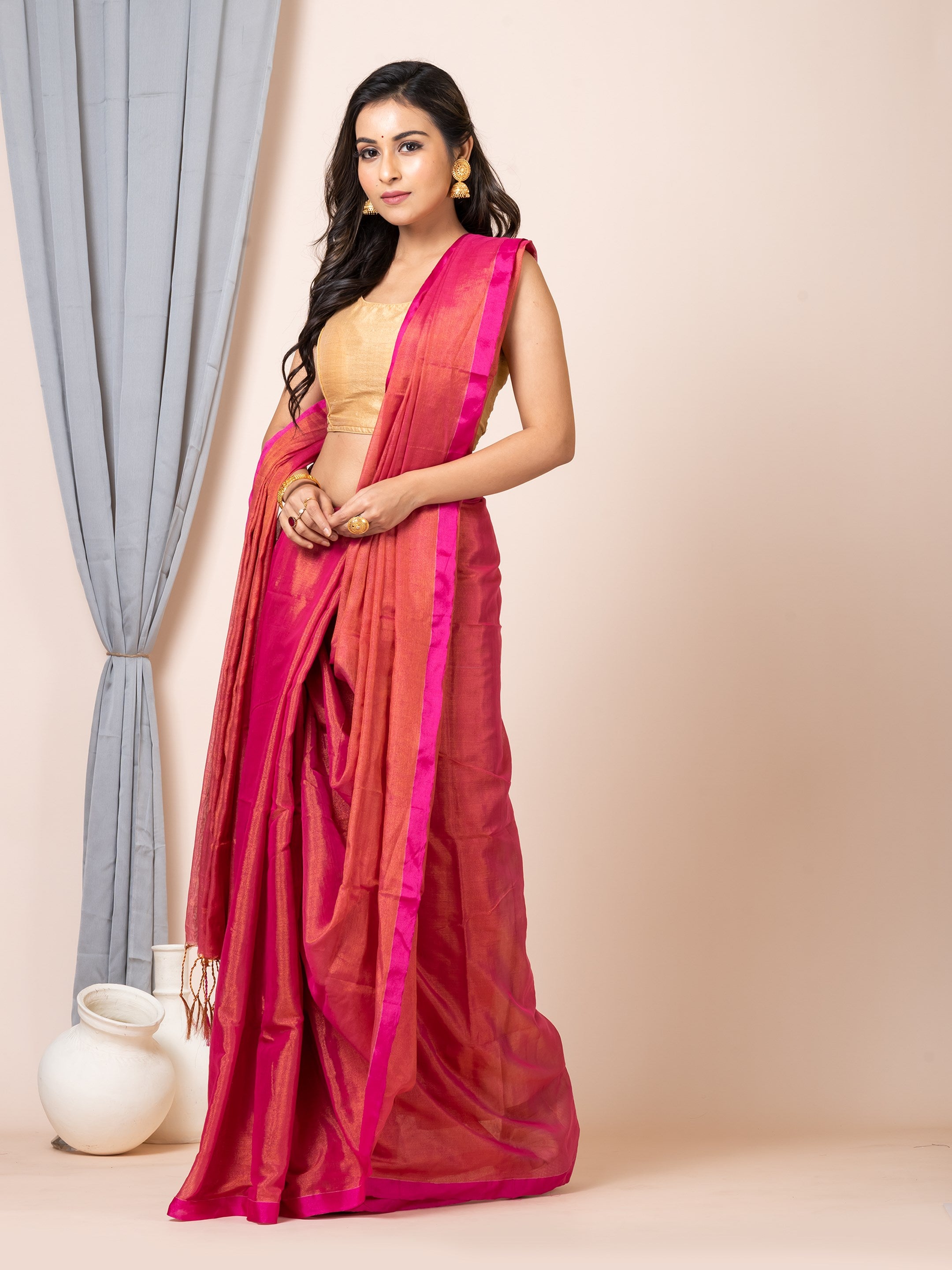 Laa Calcutta Pink silk cotton dual tone solid women handloom saree