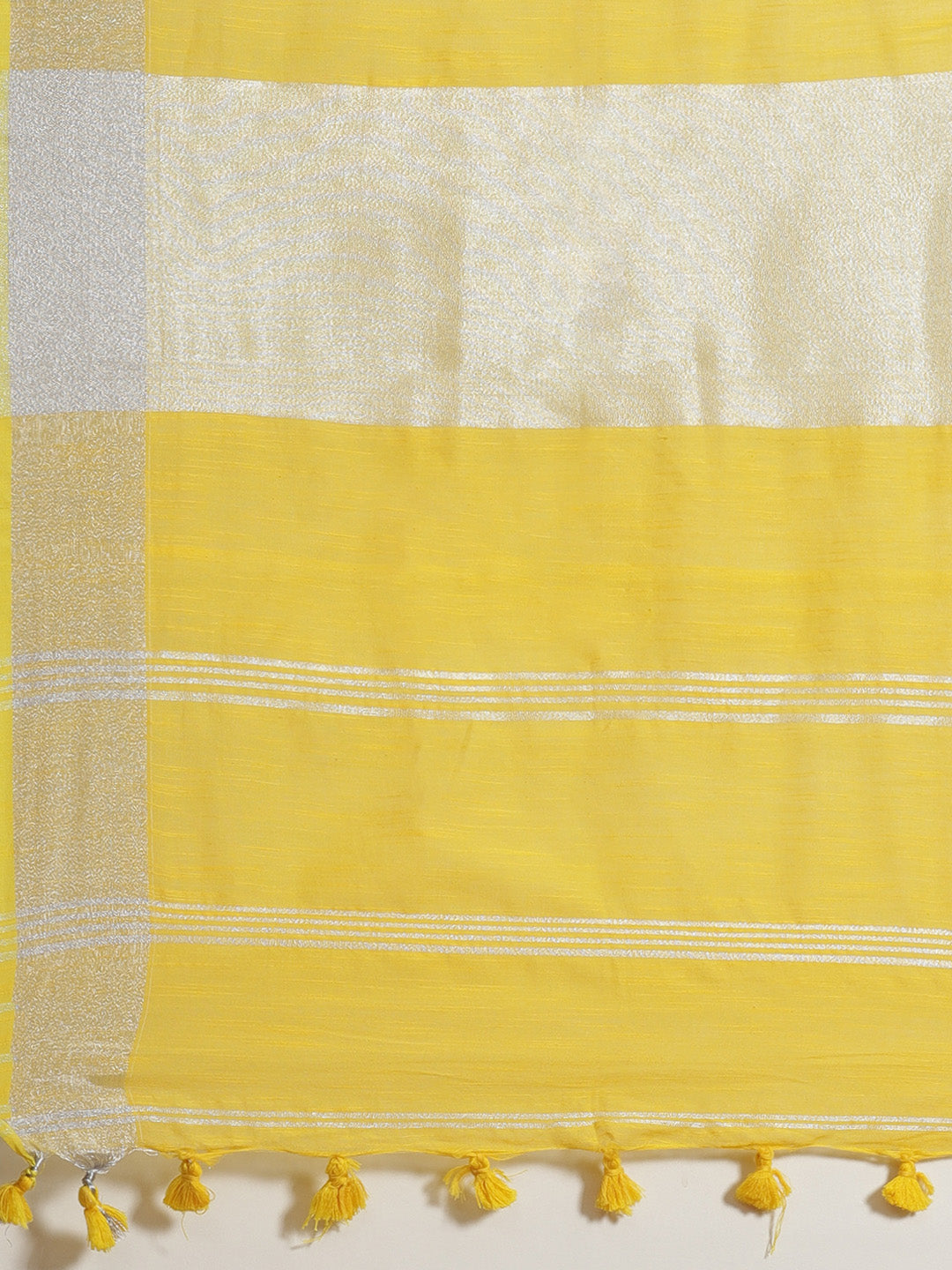 Laa Calcutta Yellow & Silver   Pure cotton Handloom Saree