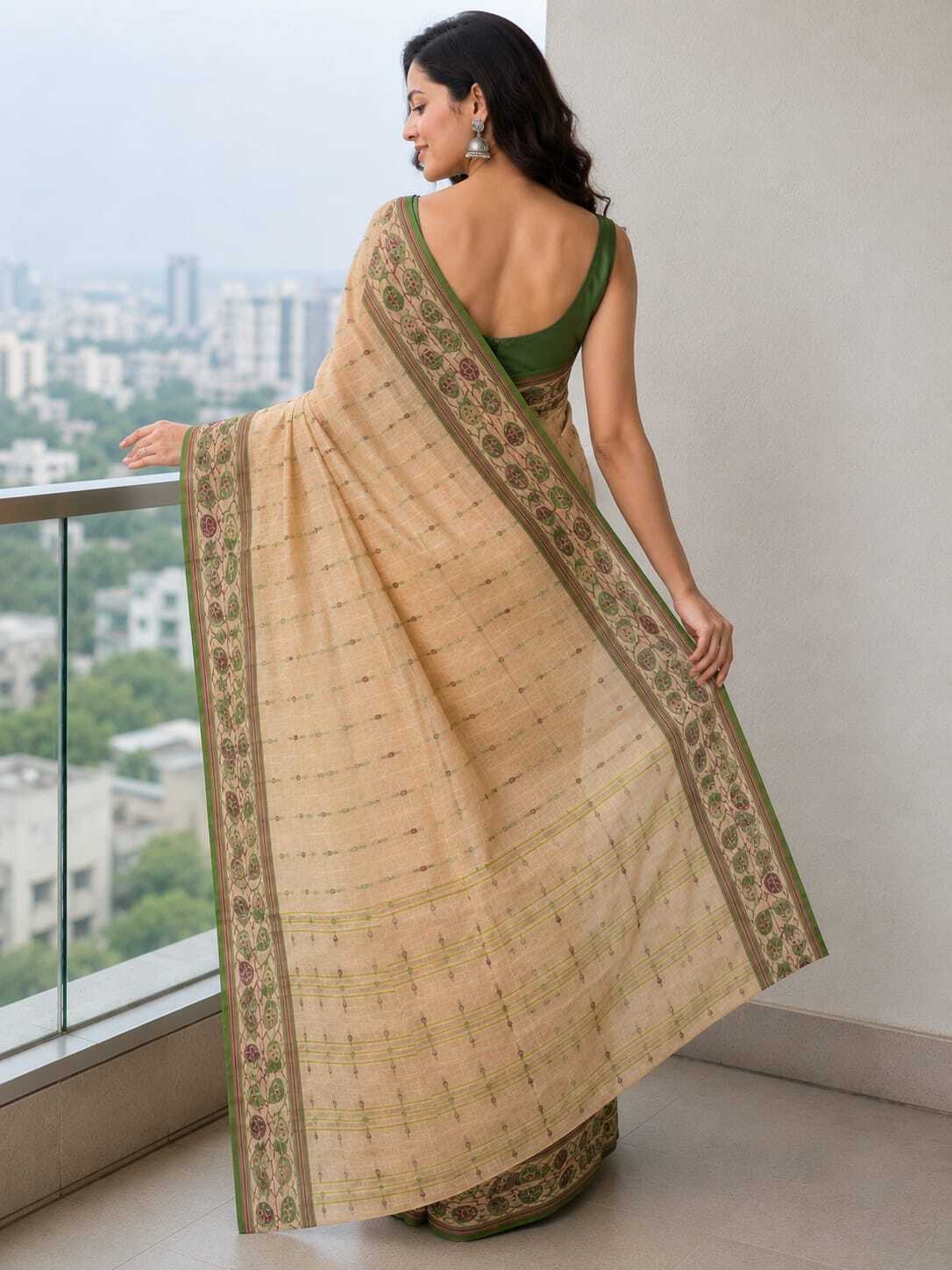 Laa Calcutta Beige & Multi cotton blend Taant saree