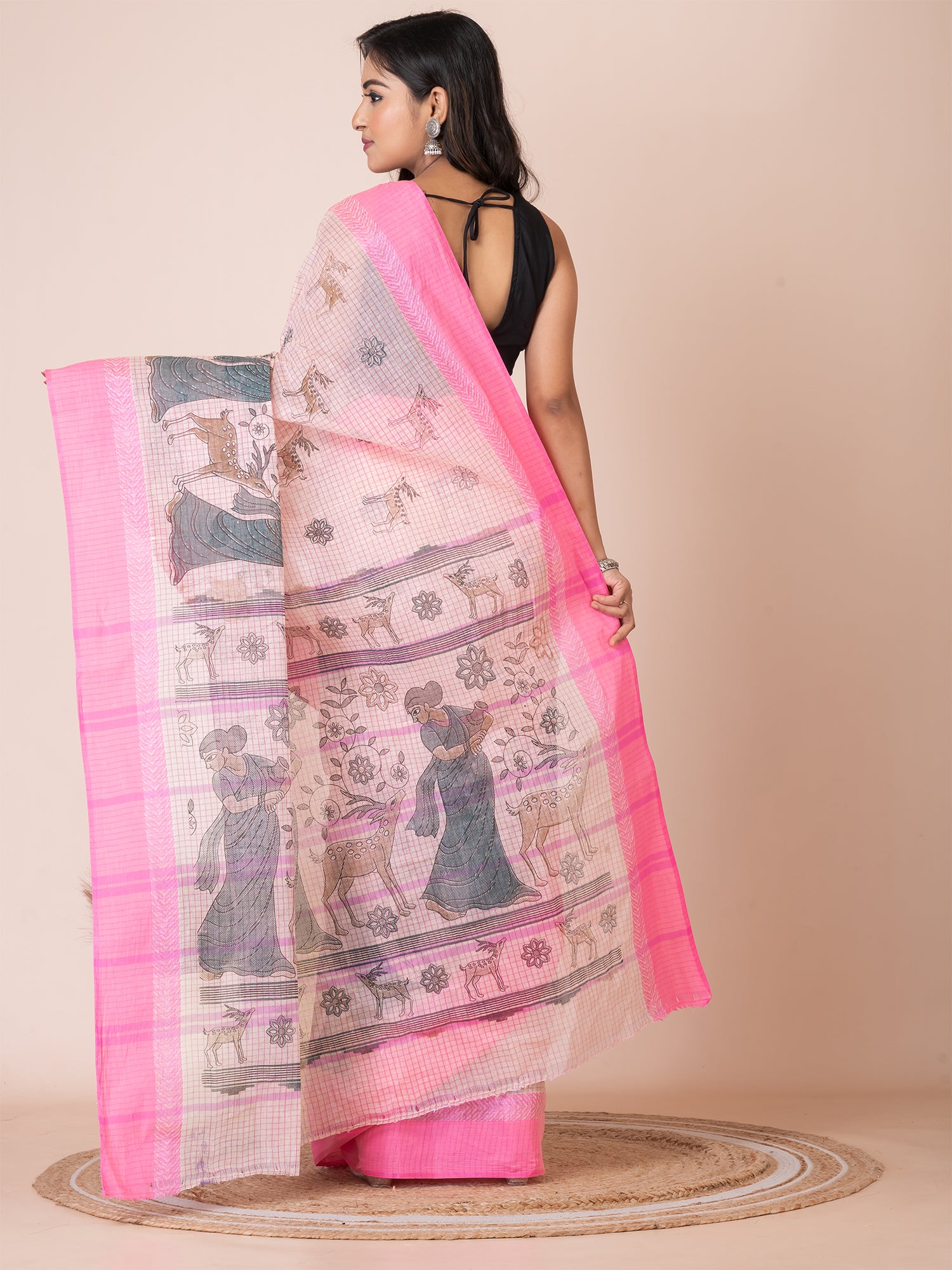 Beige & Pink pure cotton Shakuntala Print Taant saree