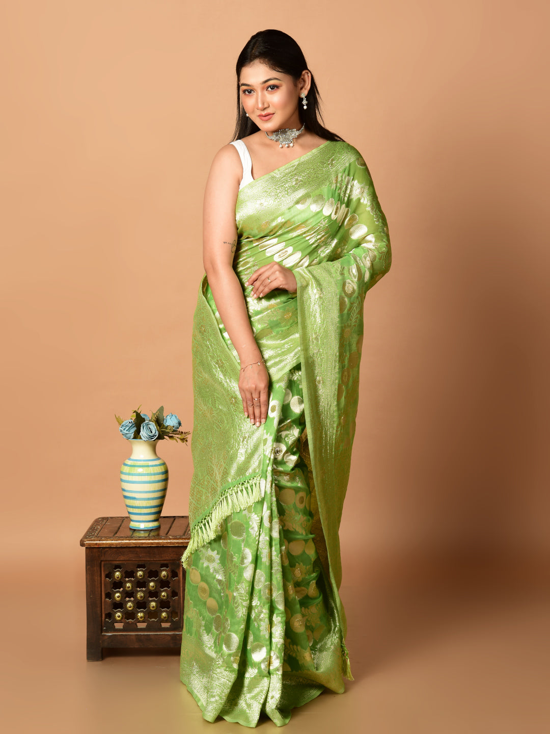 Laa Cacutta Green & Gold Organza silk banarasi saree