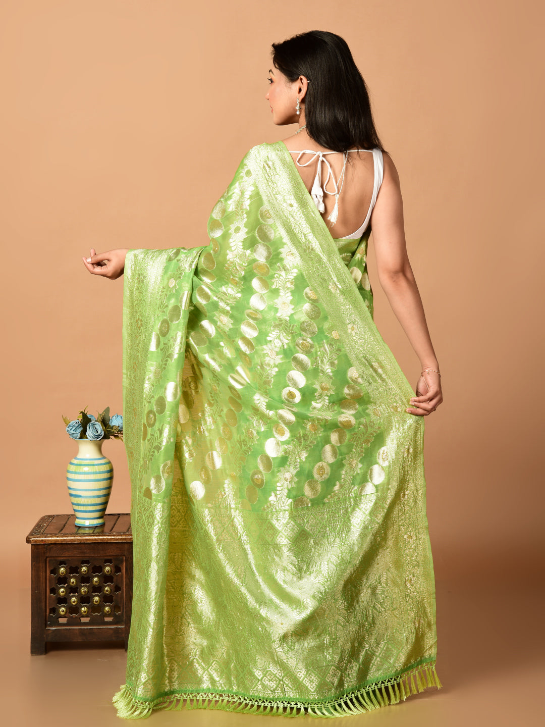 Laa Cacutta Green & Gold Organza silk banarasi saree