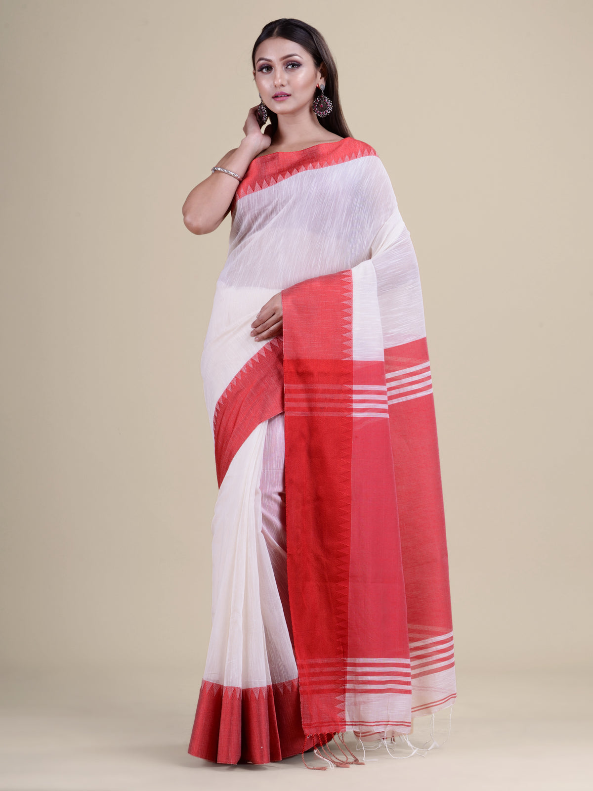 White & Red  cotton Silk Handloom  saree