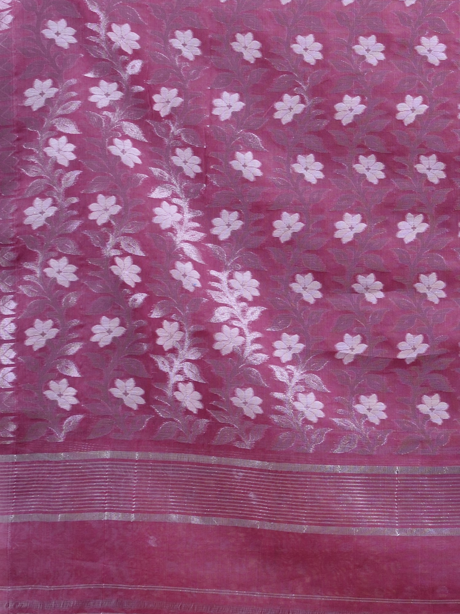 Magenta & Silver silk cotton jamdani saree